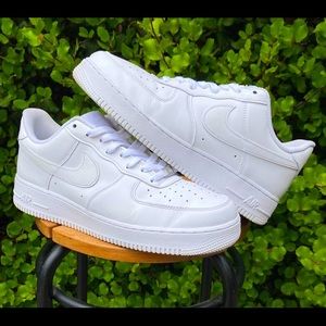 07 Air Force 1 Low ‘Triple White’